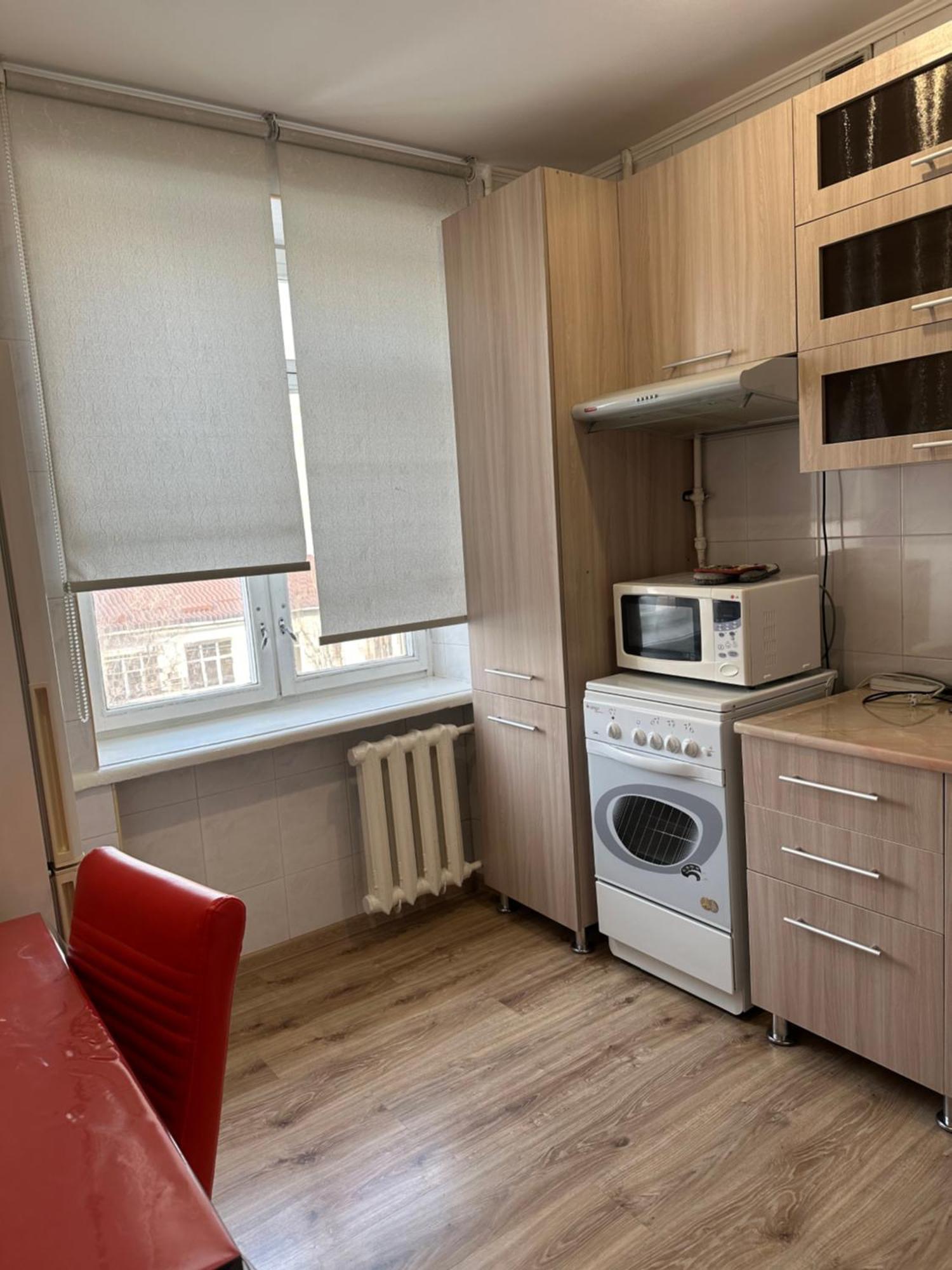 Cosy flat in the city center Apartment Bishkek Bagian luar foto